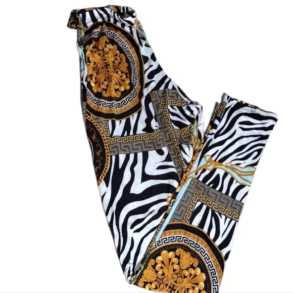 Itzy Leggings - Picture 5 of 5